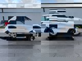 Used 2022 Ford Explorer XLT image 2
