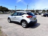 Used 2019 Nissan Kicks S image 6