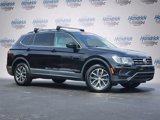 Used 2020 Volkswagen Tiguan SE image 2