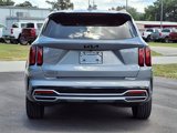 Used 2023 Kia Sorento S image 5