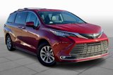 Used 2022 Toyota Sienna XLE image 2