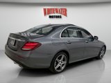Used 2017 Mercedes-Benz E 300 4MATIC image 4