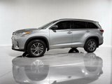Used 2017 Toyota Highlander XLE image 2