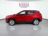 New 2025 Jeep Compass Latitude image 4