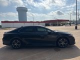Used 2021 Toyota Camry SE image 4