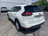 Used 2019 Nissan Rogue SV image 4
