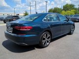 Used 2021 Volkswagen Passat 2.0T SE image 4
