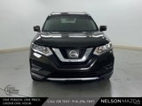 Used 2017 Nissan Rogue SV w/ SV Premium Package image 2