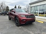 Used 2017 Jeep Grand Cherokee Altitude image 2