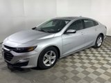 Used 2022 Chevrolet Malibu LT image 2
