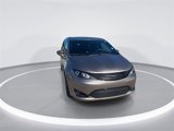Used 2018 Chrysler Pacifica Touring Plus w/ S Appearance Package image 3