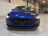 Used 2023 Hyundai Elantra SEL w/ Convenience Package image 2