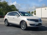 Used 2016 Lincoln MKX Reserve w/ Technology Package image 2