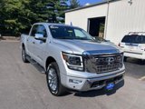 Used 2020 Nissan Titan SL image 3