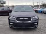 New 2025 Chrysler Pacifica Select image 5