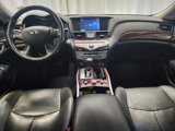 Used 2015 INFINITI Q70 3.7 image 2