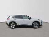Used 2021 Nissan Rogue Platinum image 2
