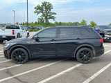 Used 2021 Volkswagen Tiguan SE R-Line image 2