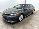 Used 2018 Toyota Camry LE image 3