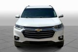 Used 2020 Chevrolet Traverse LT w/ Driver Confidence II Package image 3