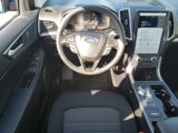 Certified 2023 Ford Edge SE image 3