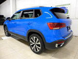 Used 2022 Volkswagen Taos SE w/ Panoramic Sunroof Package image 3
