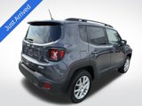 Used 2022 Jeep Renegade Latitude w/ Convenience Group image 5