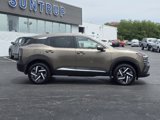 Used 2025 Nissan Kicks SV image 3