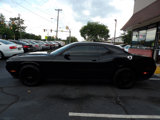 Used 2015 Dodge Challenger SXT image 2