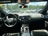 Used 2021 Jeep Grand Cherokee Laredo X image 3