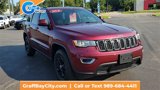 Used 2018 Jeep Grand Cherokee Laredo E image 2