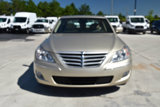 Used 2011 Hyundai Genesis 4.6 image 2