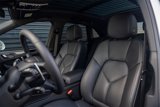 Certified 2025 Porsche Macan image 5