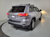 Used 2020 Jeep Grand Cherokee Laredo image 4