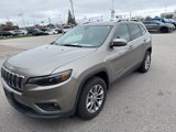 Used 2019 Jeep Cherokee Latitude Plus w/ Comfort/Convenience Group image 2