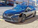 Used 2023 Toyota Camry SE image 3