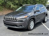 Used 2016 Jeep Cherokee Latitude image 3
