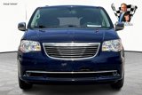 Used 2015 Chrysler Town & Country Touring-L w/ Driver Convenience Group image 2