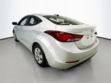 Used 2016 Hyundai Elantra SE image 6