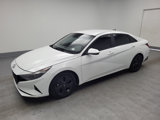 Used 2021 Hyundai Elantra SEL image 2