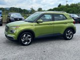 Used 2021 Hyundai Venue SEL w/ Premium Package image 4