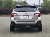 Used 2018 Subaru Outback 2.5i Premium image 5