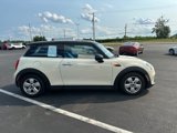 Used 2015 MINI Cooper 2-Door Hardtop image 4