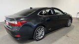 Used 2018 Lexus ES 300h image 3