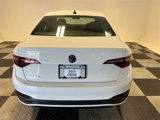 Used 2022 Volkswagen Jetta Sport image 4