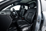 Certified 2017 Porsche Macan image 5