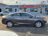 Used 2016 Chrysler 200 Limited image 4