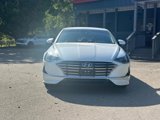 Used 2021 Hyundai Sonata SE image 2
