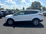 Used 2017 Ford Escape SE image 3
