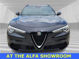 Used 2022 Alfa Romeo Stelvio Ti image 4